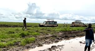 camptrek safari muddyroad